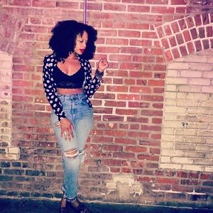 We The Free Light Wash Blue Jeans in Size 31 waist